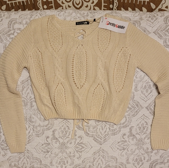 Sweater - Picture 3 of 3